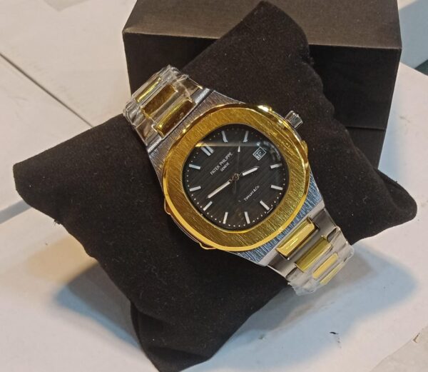 Patek Philippe Nautilus - Image 3