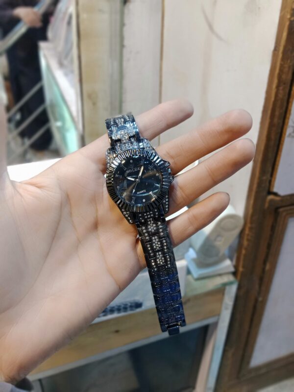 Gold Rolex Quartz Women's Wristwatch - Image 2